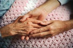 Liban: des formations pour améliorer la prise en charge des malades d'Alzheimer - Source de l'Image : http://melanieinfirmiere.blog.mongenie.com