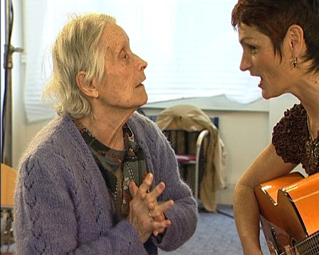 Canada : La musicothérapie pour les malades d’Alzheimer - Source de l'image : http://www.capgeris.com/